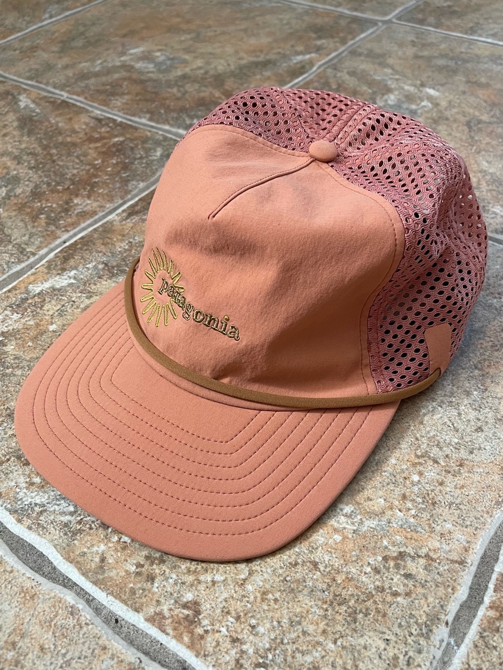 Merganzer Hat